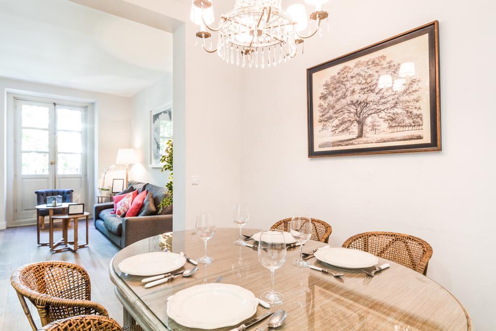 Apartmán Pyr Select Plaza Santa Ana Madrid Exteriér fotografie