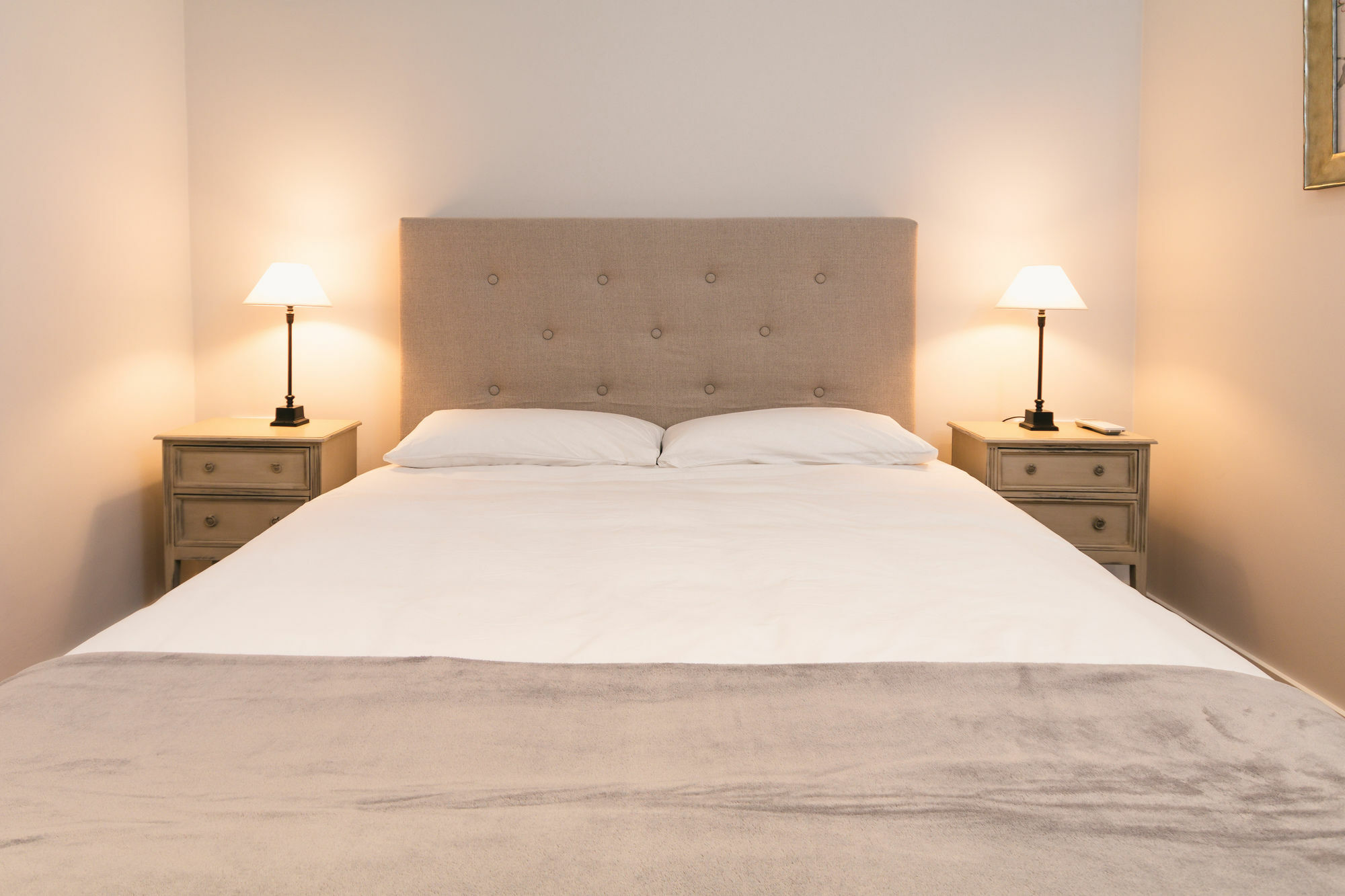 Apartmán Pyr Select Plaza Santa Ana Madrid Exteriér fotografie