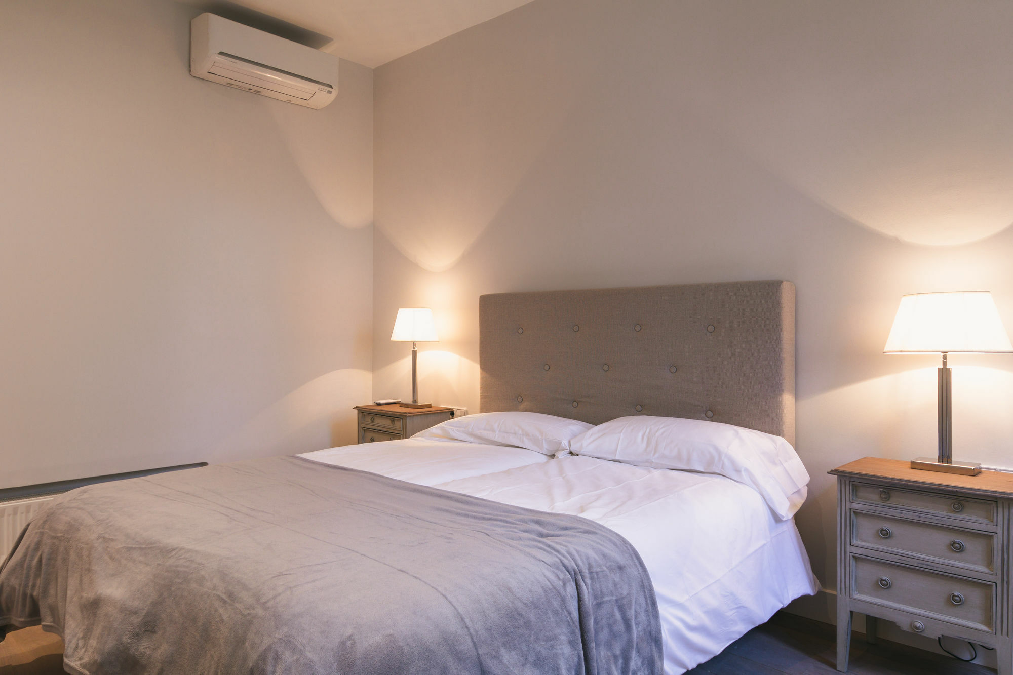 Apartmán Pyr Select Plaza Santa Ana Madrid Exteriér fotografie